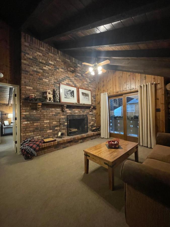 Hideaway Mountain Lodge Fraser Esterno foto
